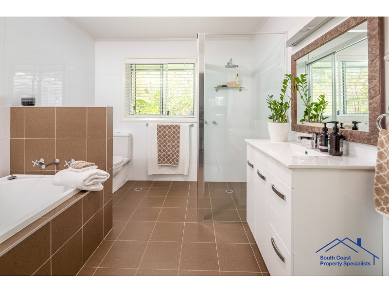 280 PERCY DAVIS DRIVE, Moruya NSW 2537