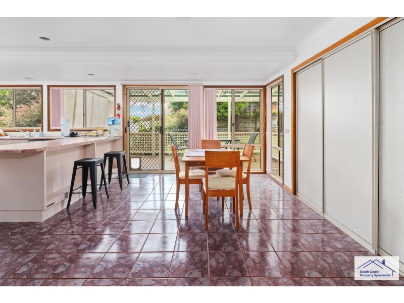 10 Currell Close, Malua Bay NSW 2536