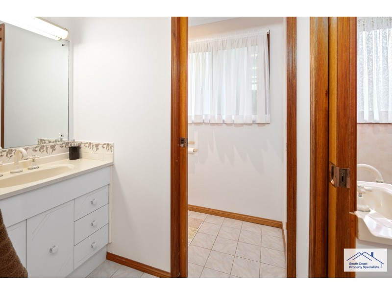 10 Currell Close, Malua Bay NSW 2536