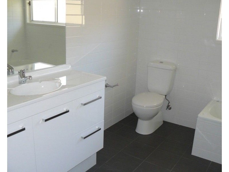 8B Elandra Place, Malua Bay NSW 2536