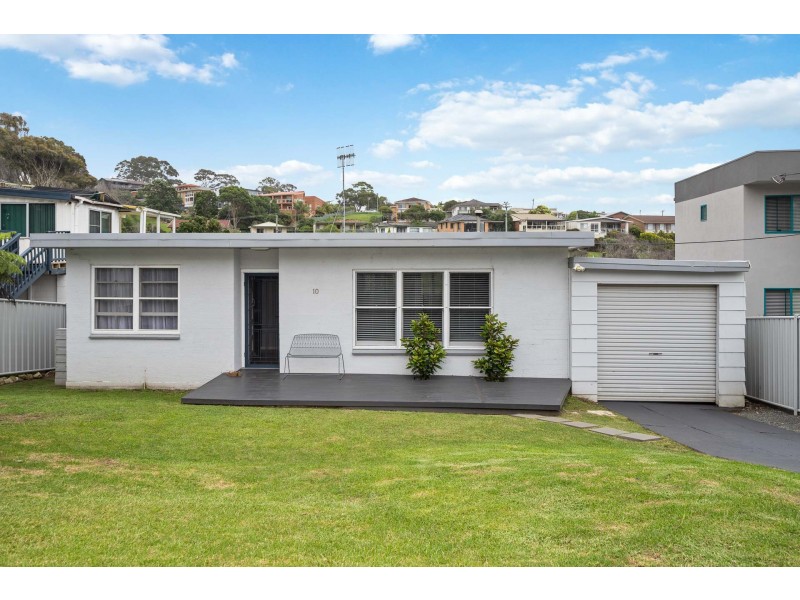 10 Wimbin Avenue, Malua Bay NSW 2536