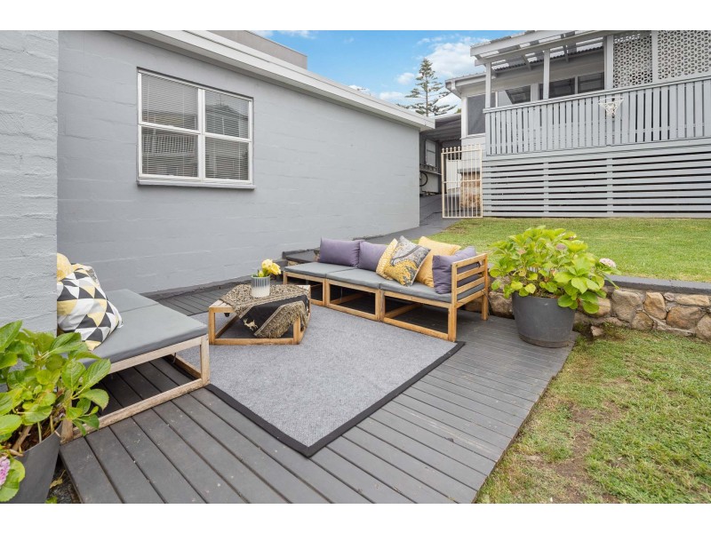 10 Wimbin Avenue, Malua Bay NSW 2536