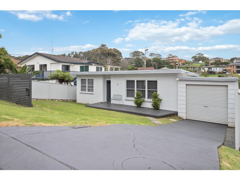 10 Wimbin Avenue, Malua Bay NSW 2536