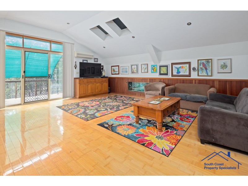 10 TALL TREES PLACE, Long Beach NSW 2536