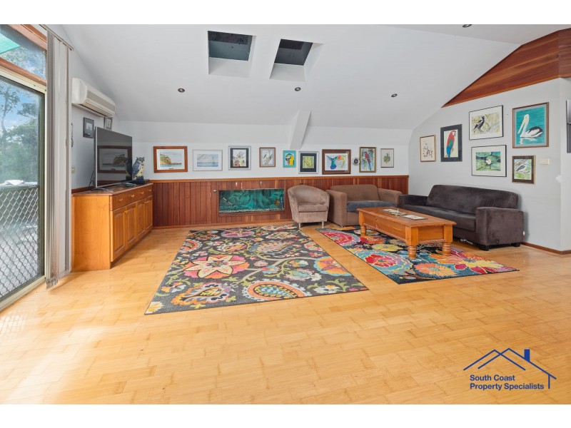 10 TALL TREES PLACE, Long Beach NSW 2536