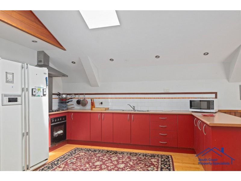 10 TALL TREES PLACE, Long Beach NSW 2536
