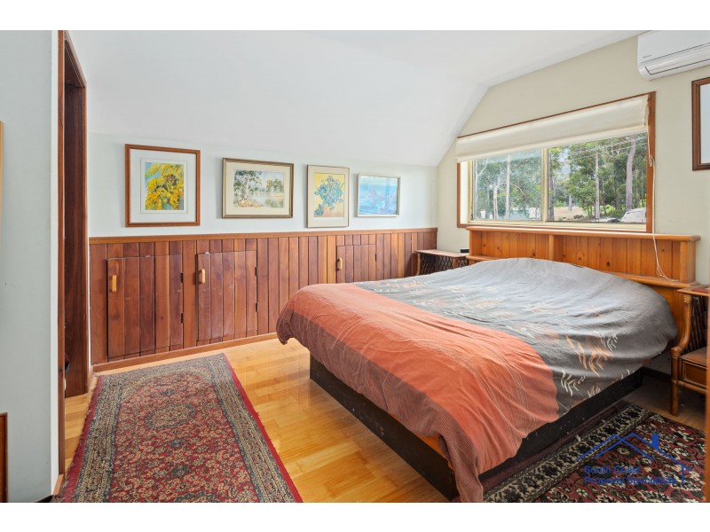 10 TALL TREES PLACE, Long Beach NSW 2536