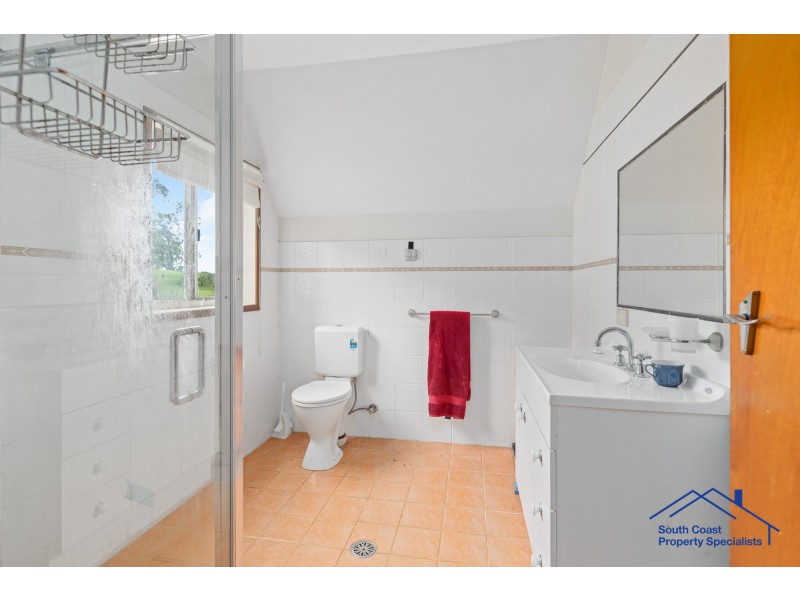 10 TALL TREES PLACE, Long Beach NSW 2536