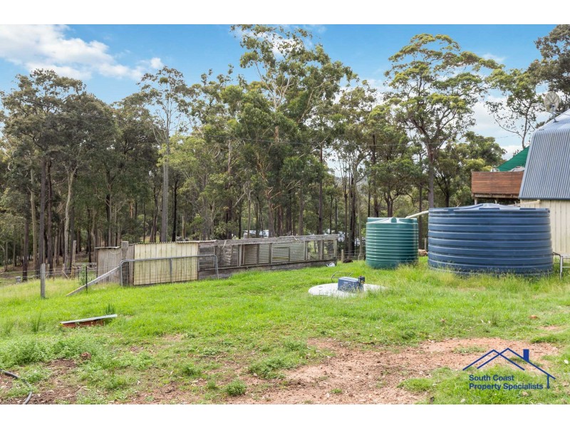 10 TALL TREES PLACE, Long Beach NSW 2536
