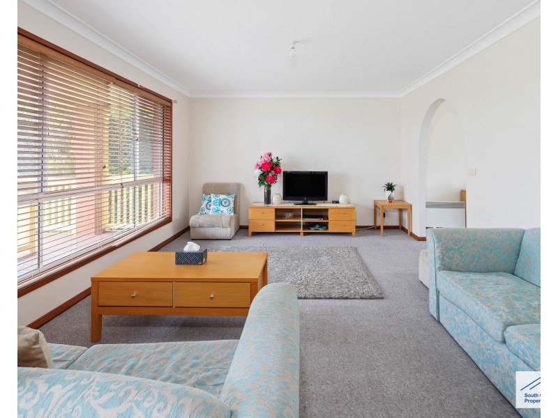 8 Yugura Street, Malua Bay NSW 2536