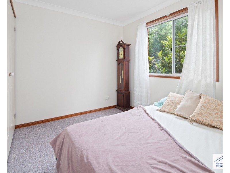 8 Yugura Street, Malua Bay NSW 2536
