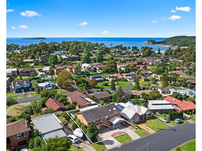 43 COOK AVENUE, Surf Beach NSW 2536