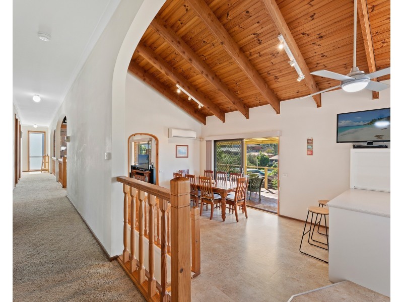 43 COOK AVENUE, Surf Beach NSW 2536