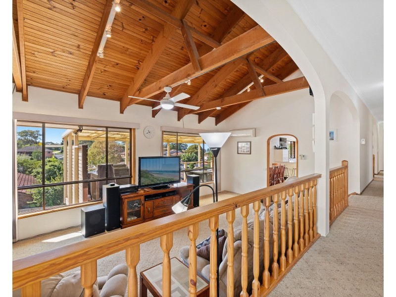 43 COOK AVENUE, Surf Beach NSW 2536