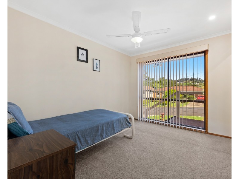 43 COOK AVENUE, Surf Beach NSW 2536