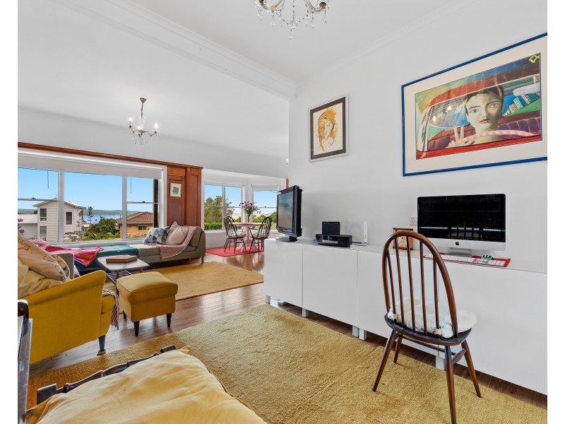 32 OCEAN ROAD, Batehaven NSW 2536