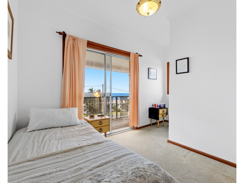 32 OCEAN ROAD, Batehaven NSW 2536