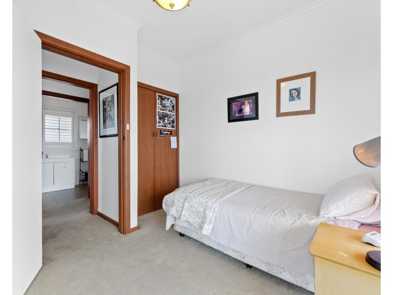 32 OCEAN ROAD, Batehaven NSW 2536