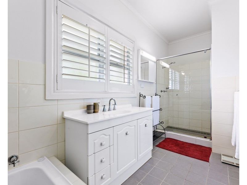 32 OCEAN ROAD, Batehaven NSW 2536
