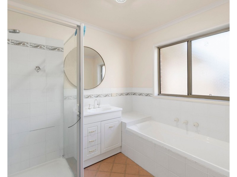 32 Surf Beach Avenue, Surf Beach NSW 2536