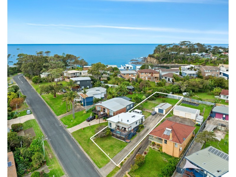7 Iluka Avenue, Malua Bay NSW 2536