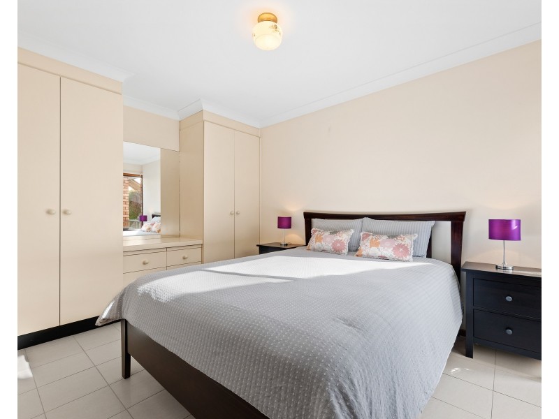 2/6 Eric Fenning Drive, Surf Beach NSW 2536