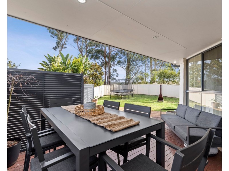 11 LAWSON PLACE, Sunshine Bay NSW 2536