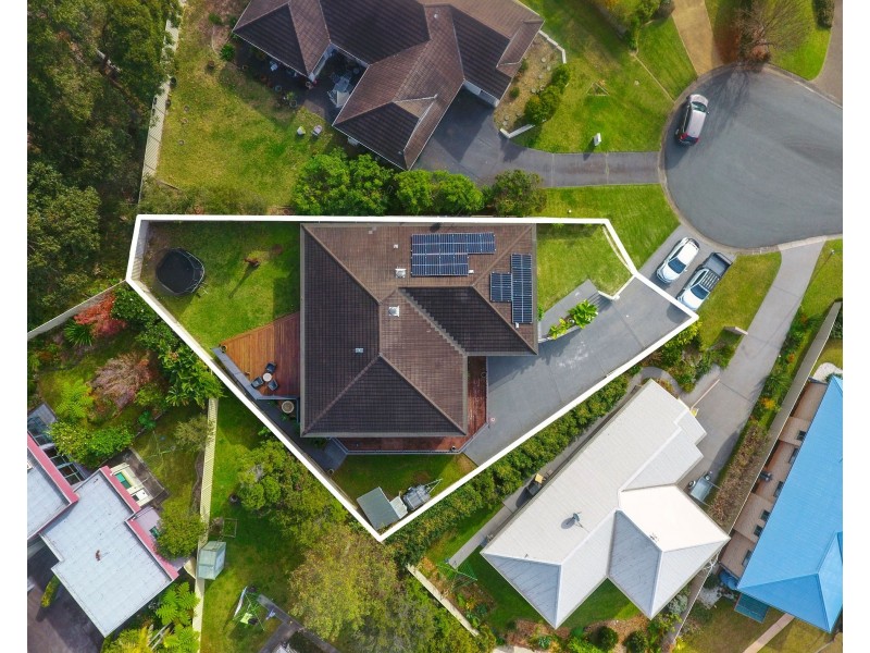 11 LAWSON PLACE, Sunshine Bay NSW 2536