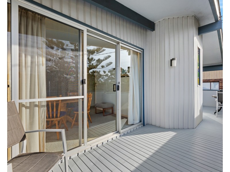 17 Wimbie Street, Surf Beach NSW 2536