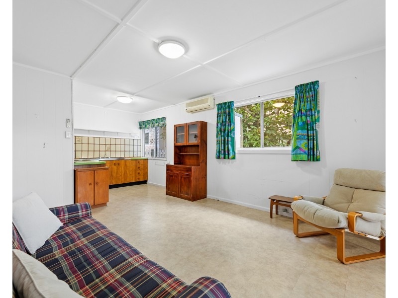 17 Wimbie Street, Surf Beach NSW 2536