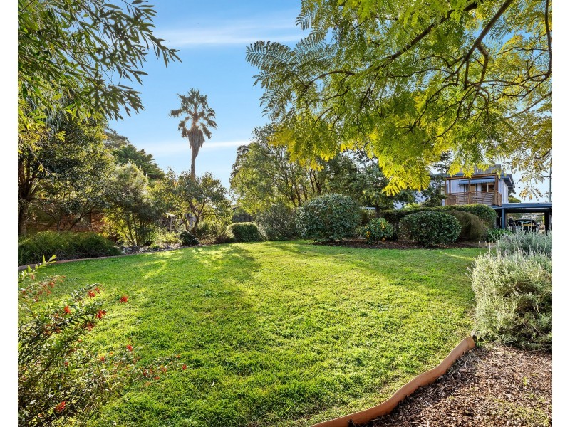 17 Wimbie Street, Surf Beach NSW 2536