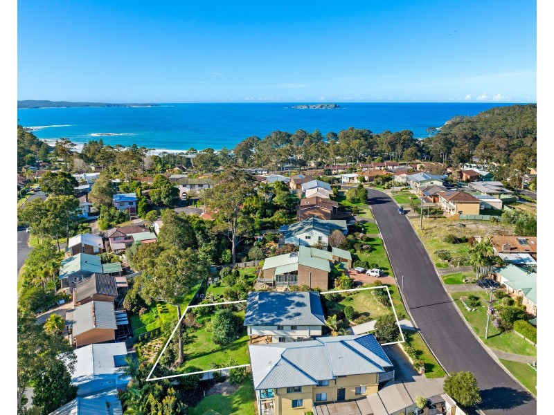 31 Hilltop Crescent, Surf Beach NSW 2536