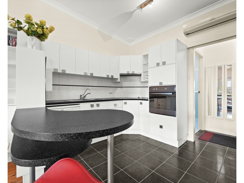 2/16-18 Peter Crescent, Batehaven NSW 2536
