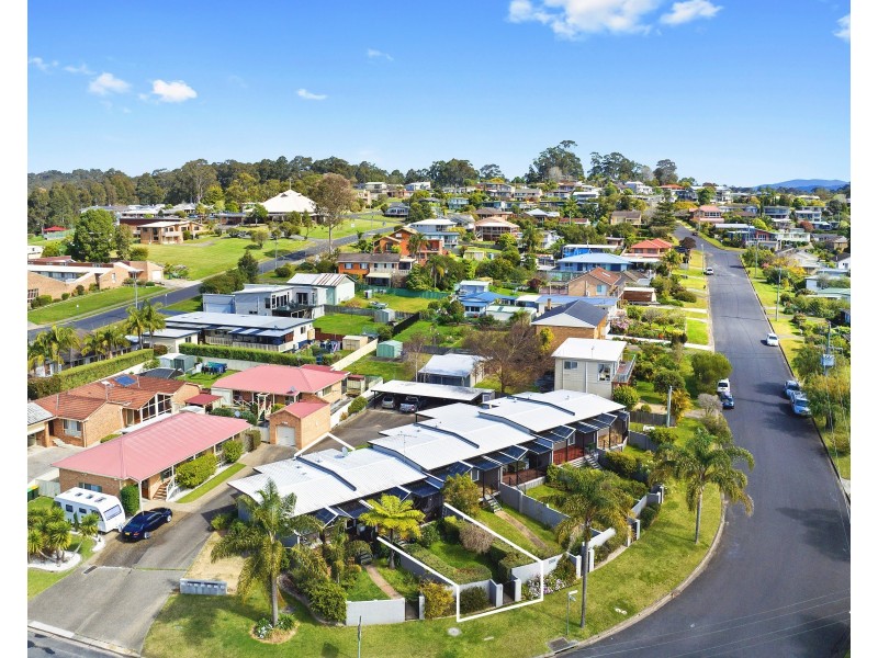 2/16-18 Peter Crescent, Batehaven NSW 2536