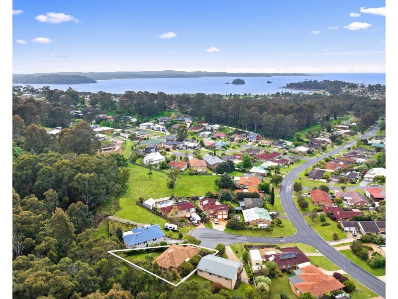 5  Hakea Place, Catalina NSW 2536