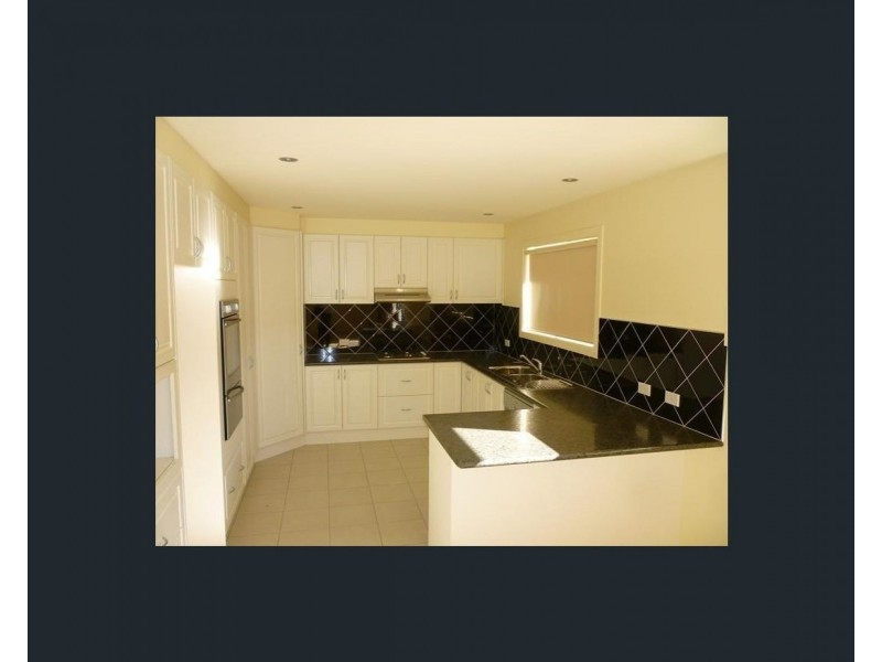 19A Cors Parade, North Batemans Bay NSW 2536