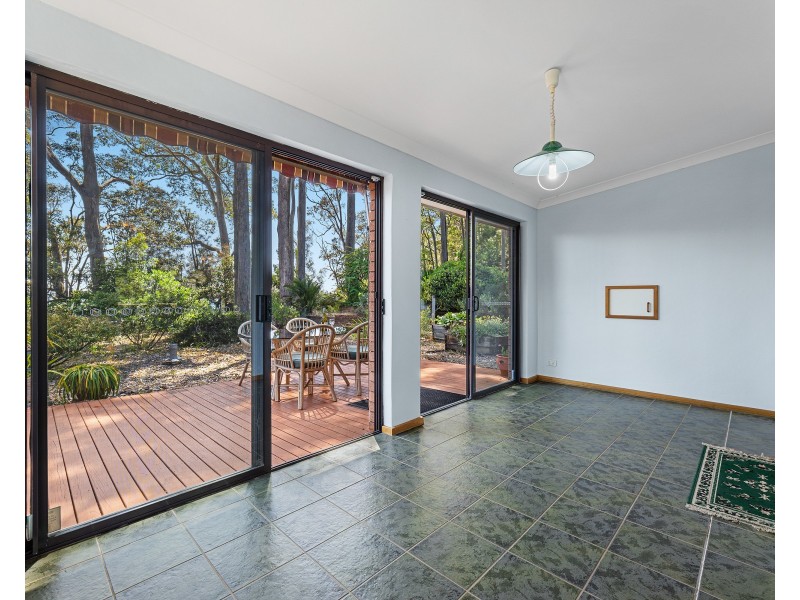 10 Beechwood Court, Sunshine Bay NSW 2536