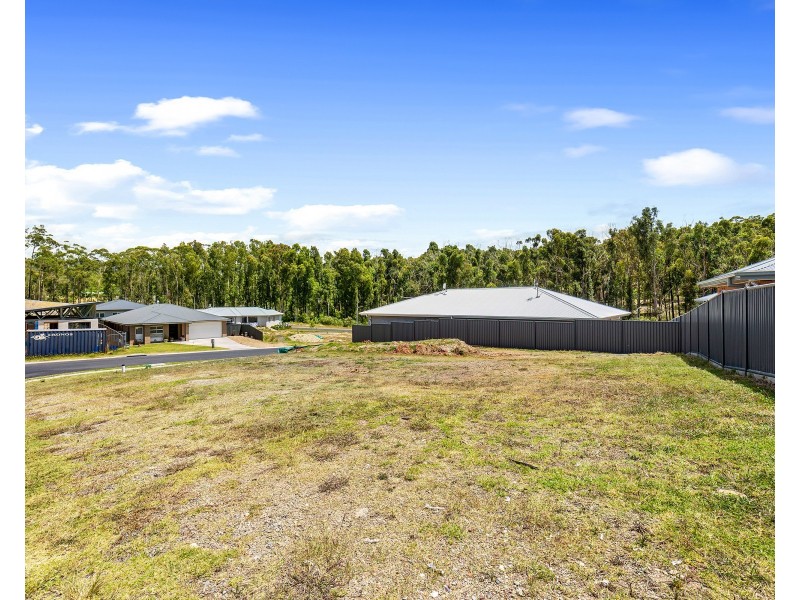 1 Reedy Place, Malua Bay NSW 2536