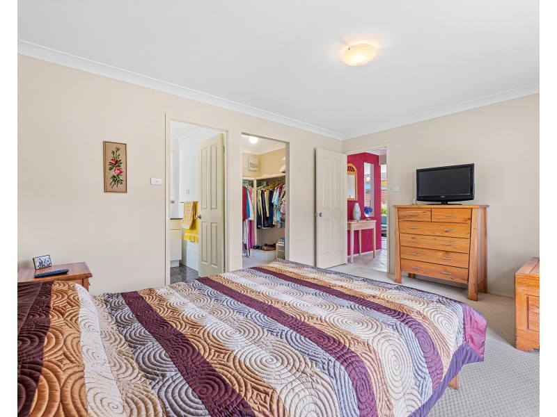 6 Correa Place, Catalina NSW 2536