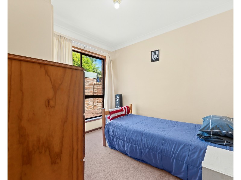 4/6 Eric Fenning Drive, Surf Beach NSW 2536