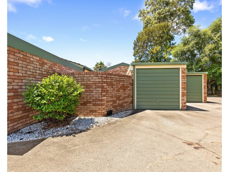 4/6 Eric Fenning Drive, Surf Beach NSW 2536