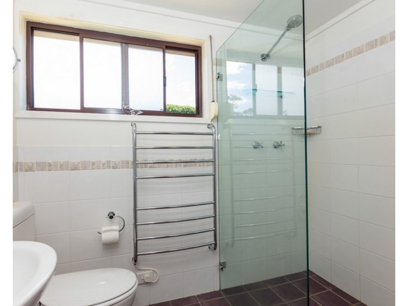 84 Annetts Parade, Mossy Point NSW 2537