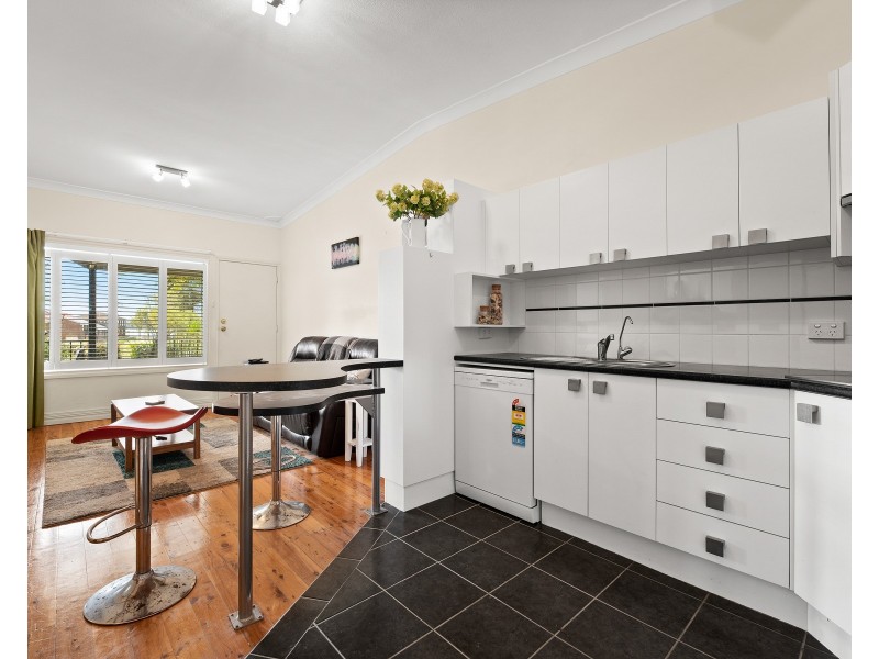 2/16-18 Peter Crescent, Batehaven NSW 2536