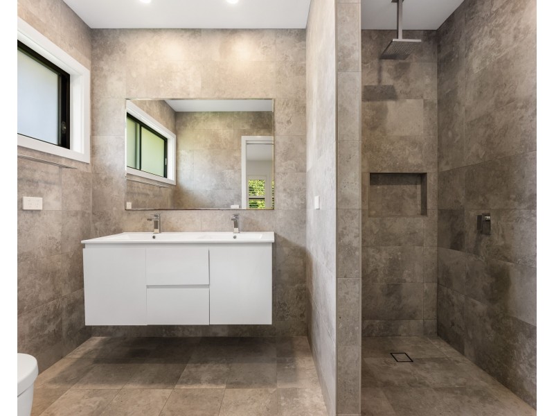 3 Oakwood Way, Catalina NSW 2536