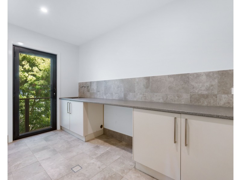 3 Oakwood Way, Catalina NSW 2536