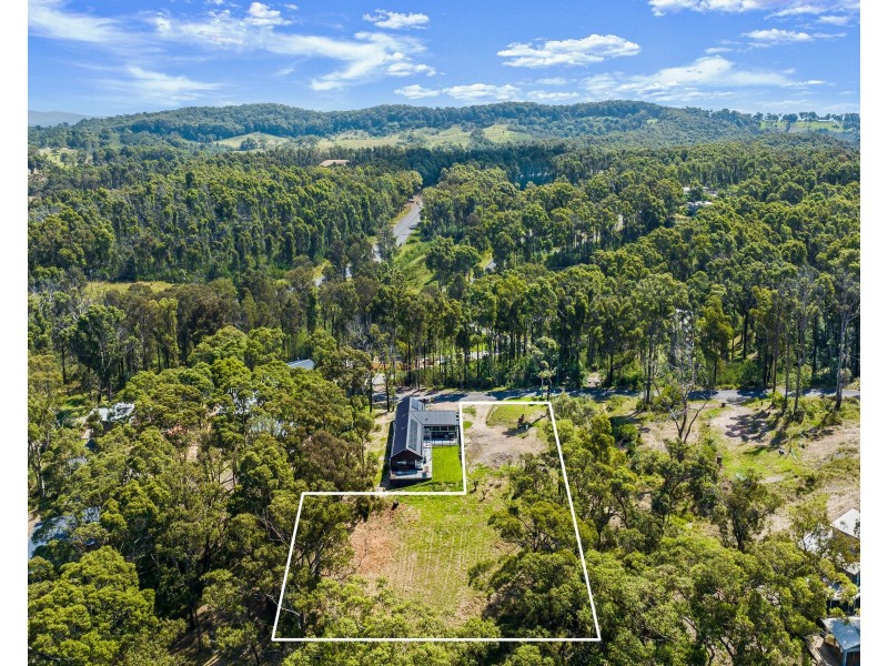 33 Yowani Road, Rosedale NSW 2536