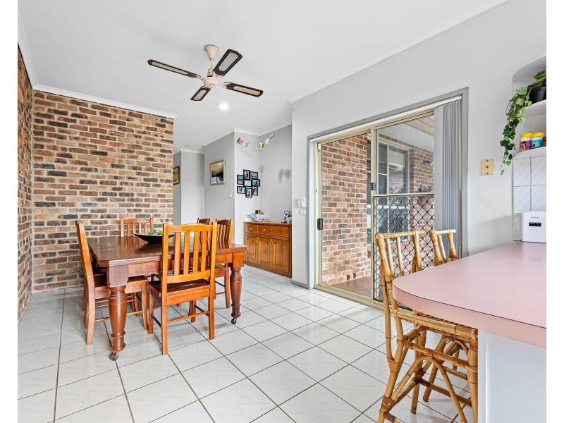 4 Eyre Place, Sunshine Bay NSW 2536