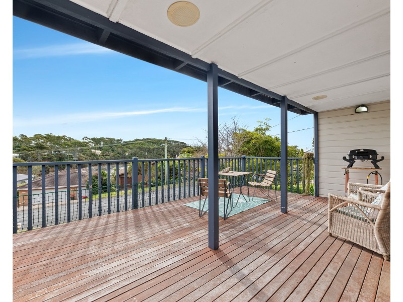 7 Iluka Ave, Malua Bay NSW 2536