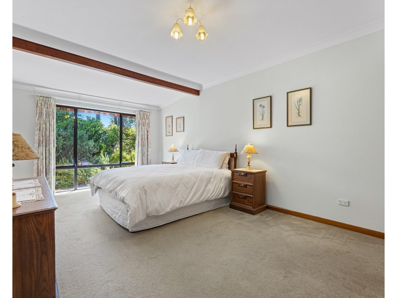 10 Beechwood Court, Sunshine Bay NSW 2536