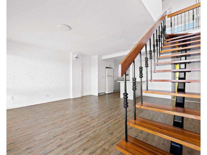 14/1 Calton Road, Batehaven NSW 2536